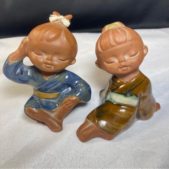 Vintage Japan Uctci Terracotta Girl Figurines - Picture 12 of 13